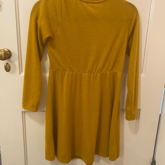 Forever 21 Girls knit dress - Picture 2 of 3